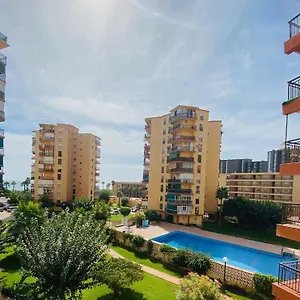 https://apartamento-primera-lnea-de-playa-en-tres-caballos-playamar.1costadelsol.com