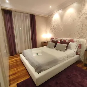 https://habitacion-en-vivienda-de-lujo-en-gran-via.sansebastianhotels.net